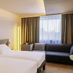Novotel 호텔