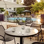 Novotel Hotel 4*