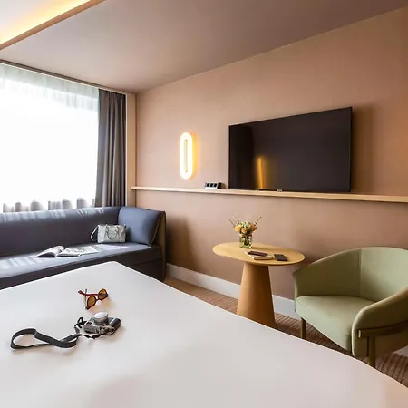 Otel Novotel