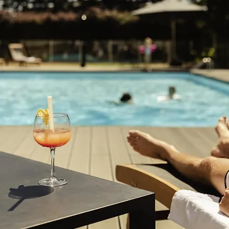 فندق نوفوتيل 4*