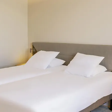 Ξενοδοχείο Novotel 4*
