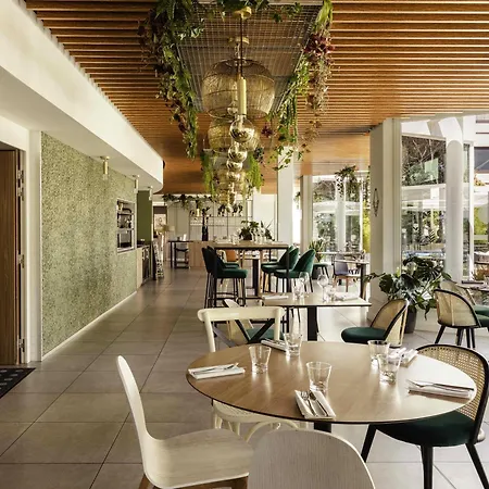 Hotel Novotel 4*