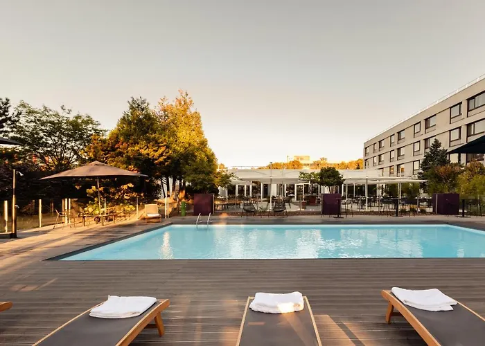 Ξενοδοχείο Novotel 4*